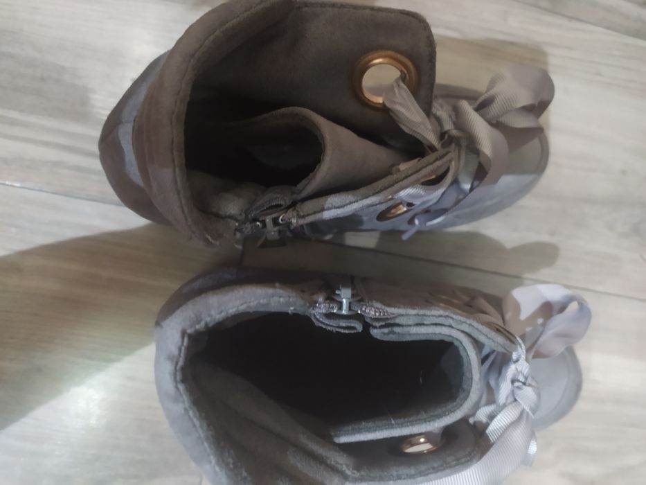 Botki buty do kostek jesienne wiosenne rozmiar 39 zamszowe