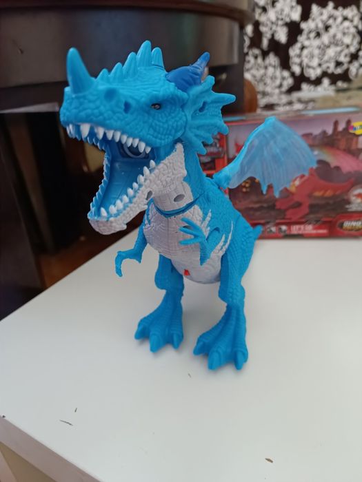 Дитяча іграшка динозавр