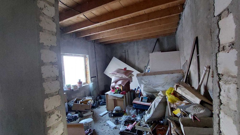 Продажа 2х этажного недостроенного дома а Варваровке!