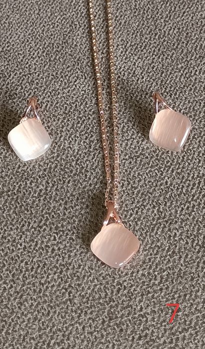 Conjuntos colares e brincos