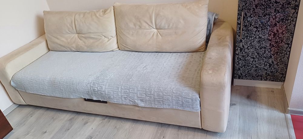 Породам диван м'який