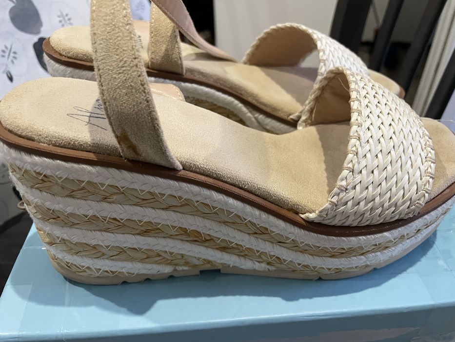 Sandalias cunha Alma en pena