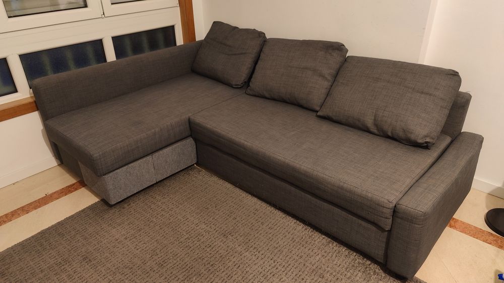 Sofá cama com chaise longue (até 2 de Julho)