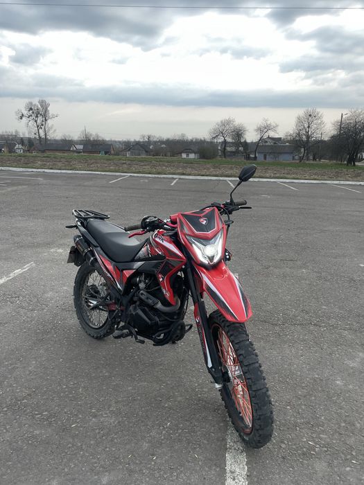 Продам мотоцикол spark sp250d-7