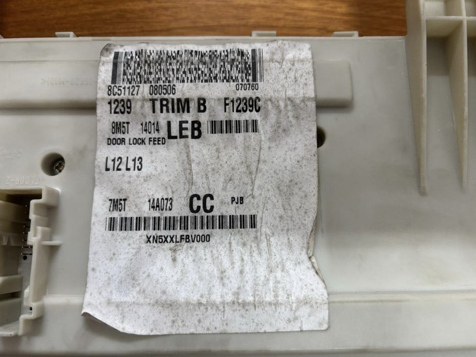 Caixa de fusíveis para Ford Focus MK2 com motor 1.6 TDCI Ref: 7M5T14A073CC