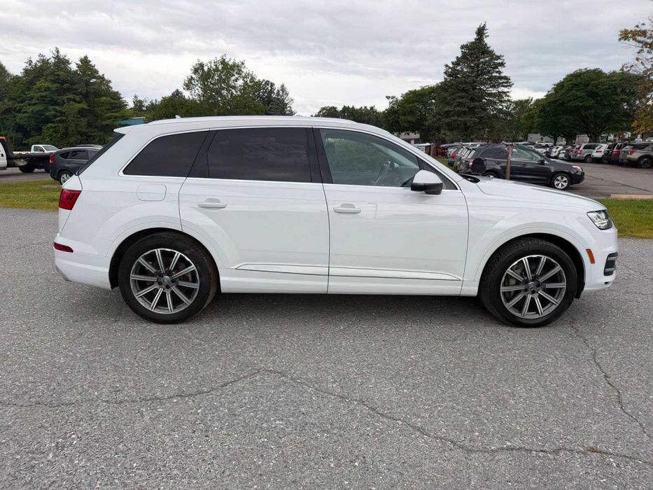 Audi Q7 quattro Premium Plus      2018