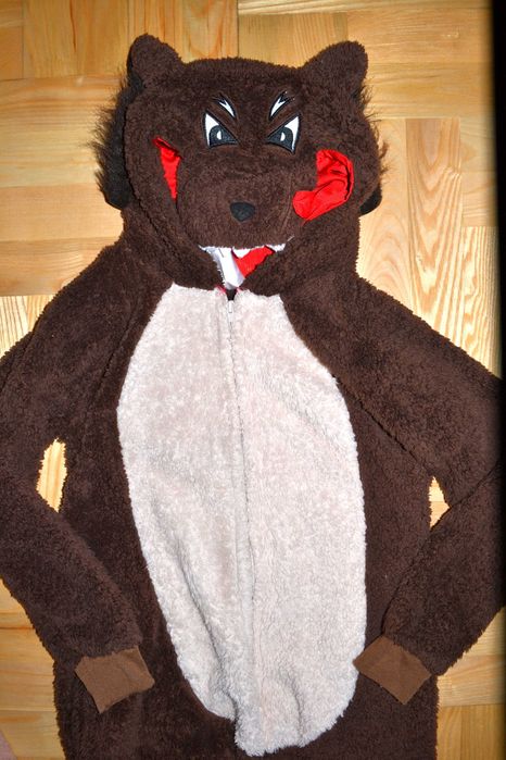 Wilk Wilkołak  pluszowy  strój przebranie piżama 10/11 Lat_ 140/146 cm