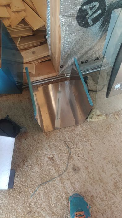 витяжка для кухні 90*60. німецька. гамбург. практично нова