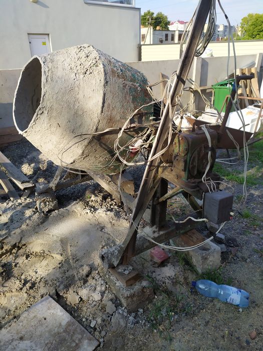 Бетономішалка редукторна