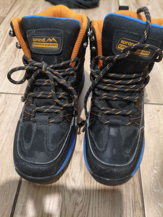Buty jesienne trzewiki waterproof 36
