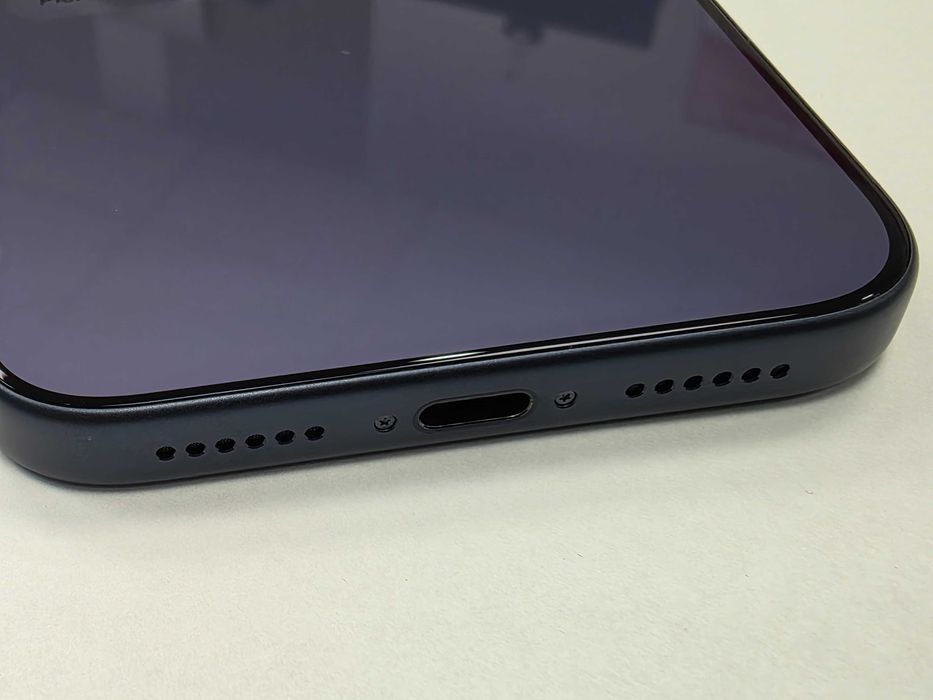 iPhone 17 PRO MAX 256GB Dual SIM (SIM + eSIM)/ Deep Blue/ A3526/ BAT 95%/ Grade A do A-/ + ładowarka/ 8.10.25 z Media Expert