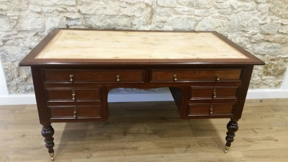 Secretária/Mesa/Escrevaninha - Madeira Maciça