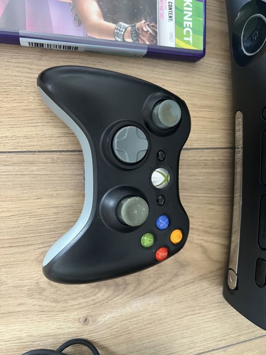 Xbox 360 elite 120 gb pad kinect gry