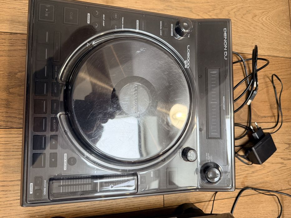 2x Denon LC6000 prime
