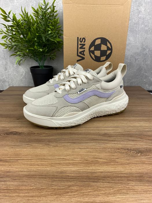 Vans Ultrarange Neo VR3 r. 39 – zamszowe buty z siateczką