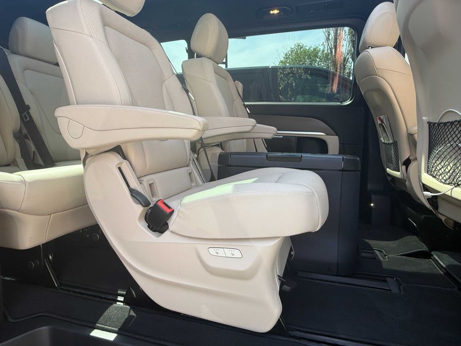 Mercedes V Class Avantgarde |  8 osobowy – wynajem V Klasa