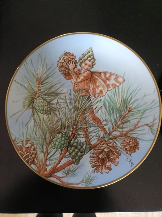 Numbered Porcelain Plates64739572866945126