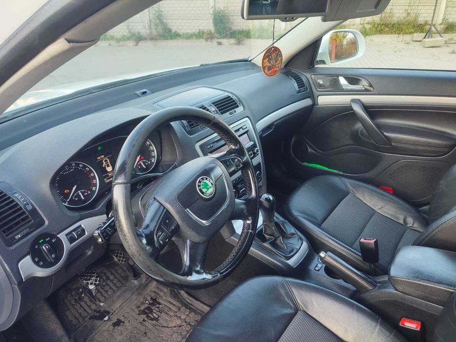 Skoda Octavia II