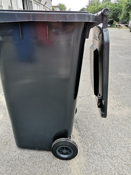Мусорный бак,контейнер мусорный,бак сміттєвий,бак для сміття,бак WEBER