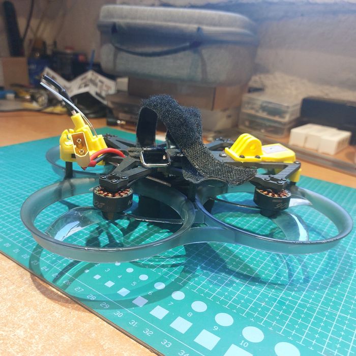 Dron   DarwinFPV CineApe35 sprzedam