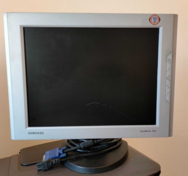 Monitor Samsung Syncmaster 151S