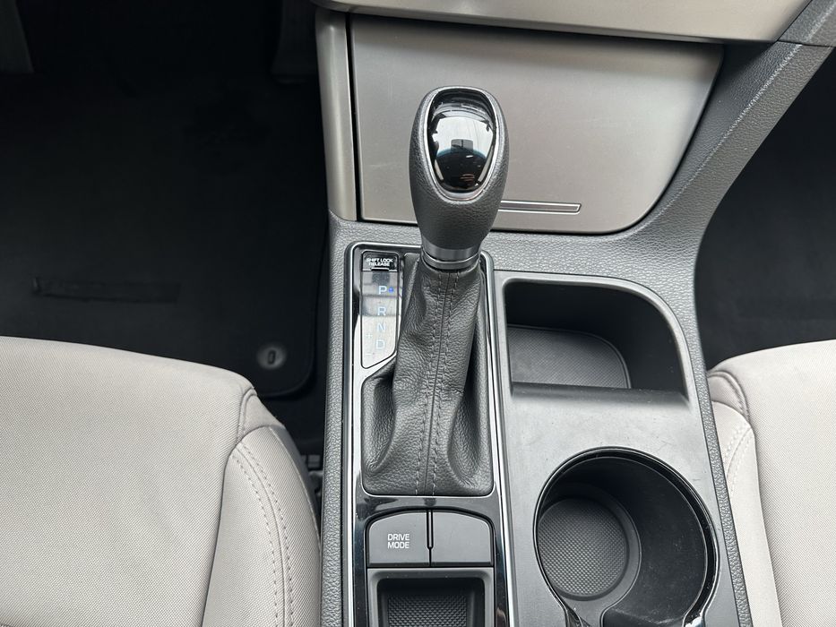 Продам Hyundai Sonata