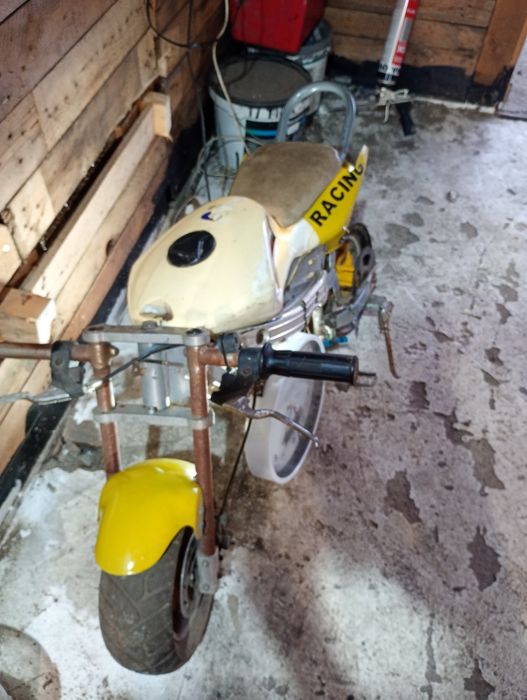 Sprzedam ścigacza do garażu