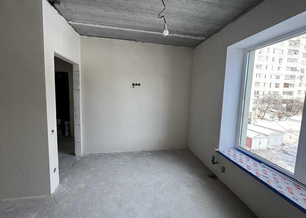 Продаю затишну 1-кімнатну квартиру в новому ЖК на Заболотного!