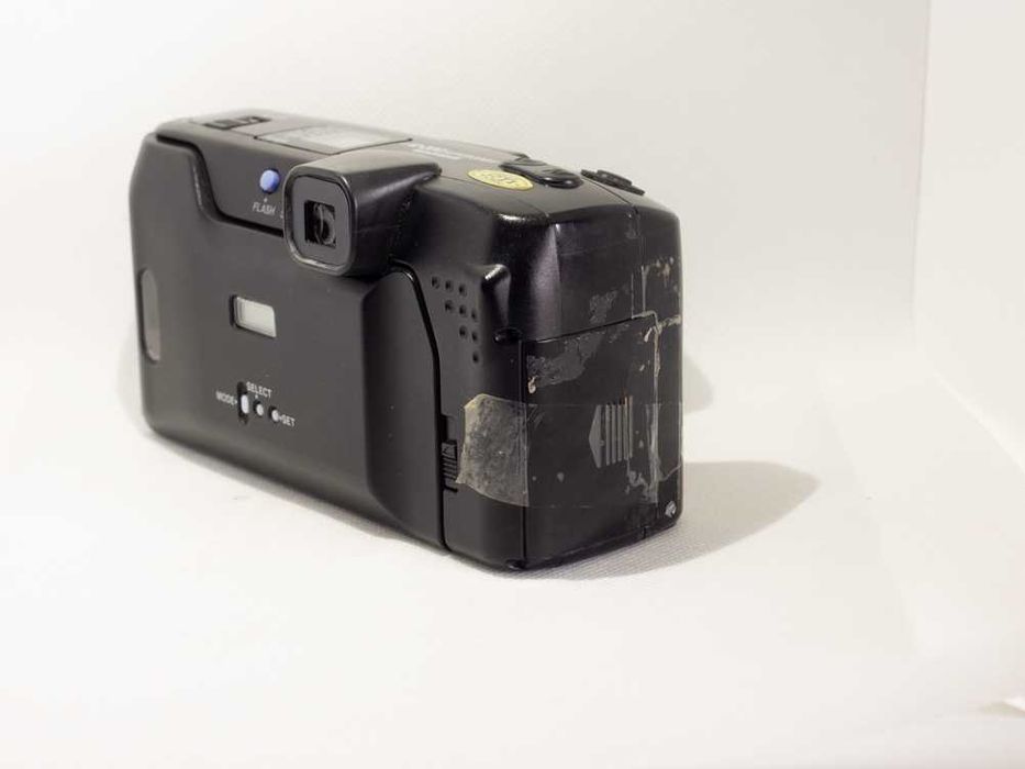 Máquina fotográfica analógica 35mm Olympus AZ-200 Superzoom Quartzdate