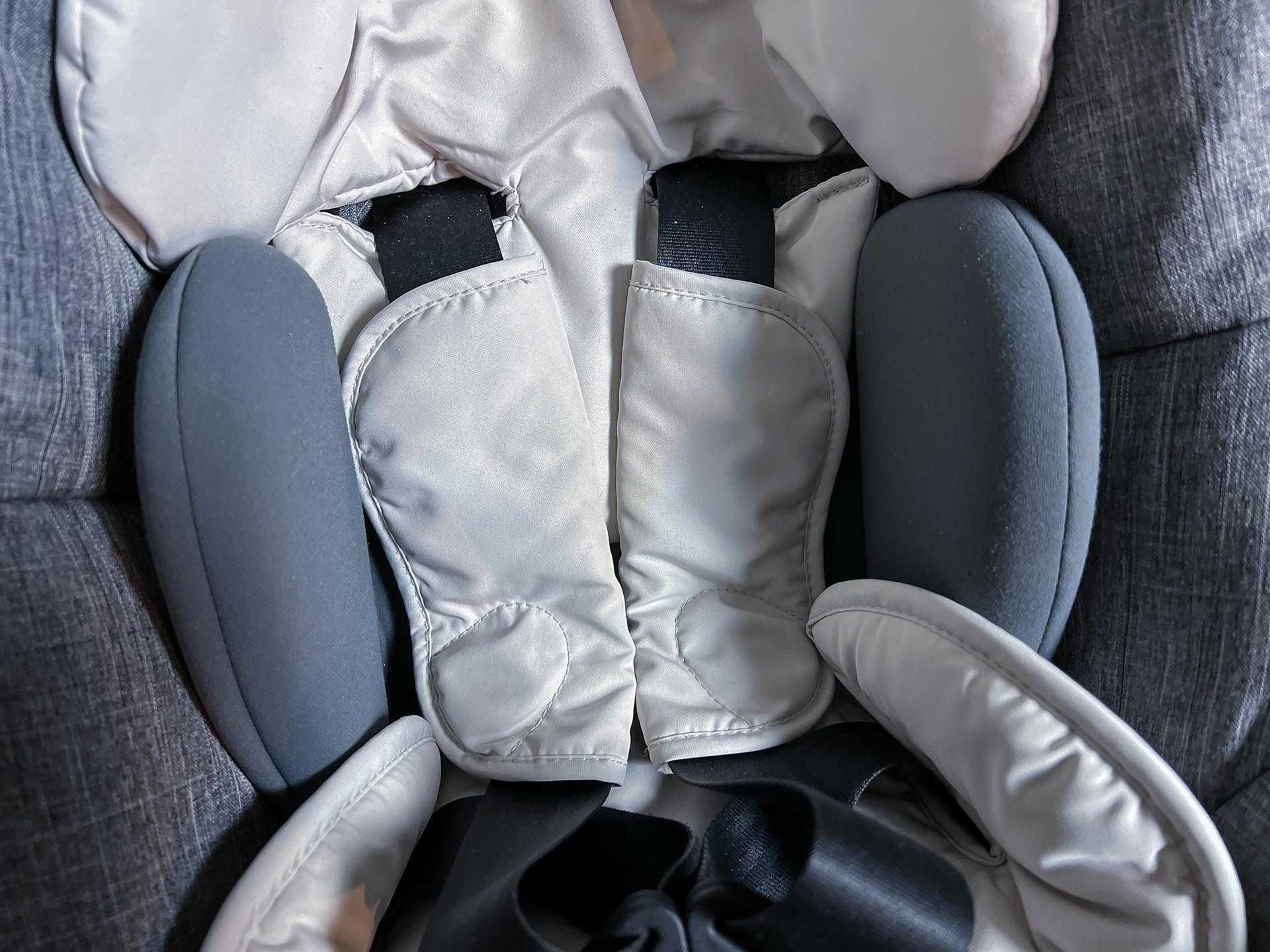 Stokke iZi Go Modular X1 by BESAFE 0 13kg baza ISOFIX ochowo OLX.pl