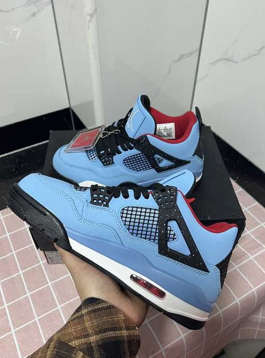Jordan 4 Retro Travis Scott Cactus Jack R.40.5