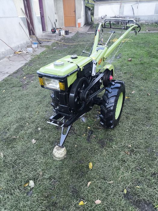 Мотоблок.   ЗУБР