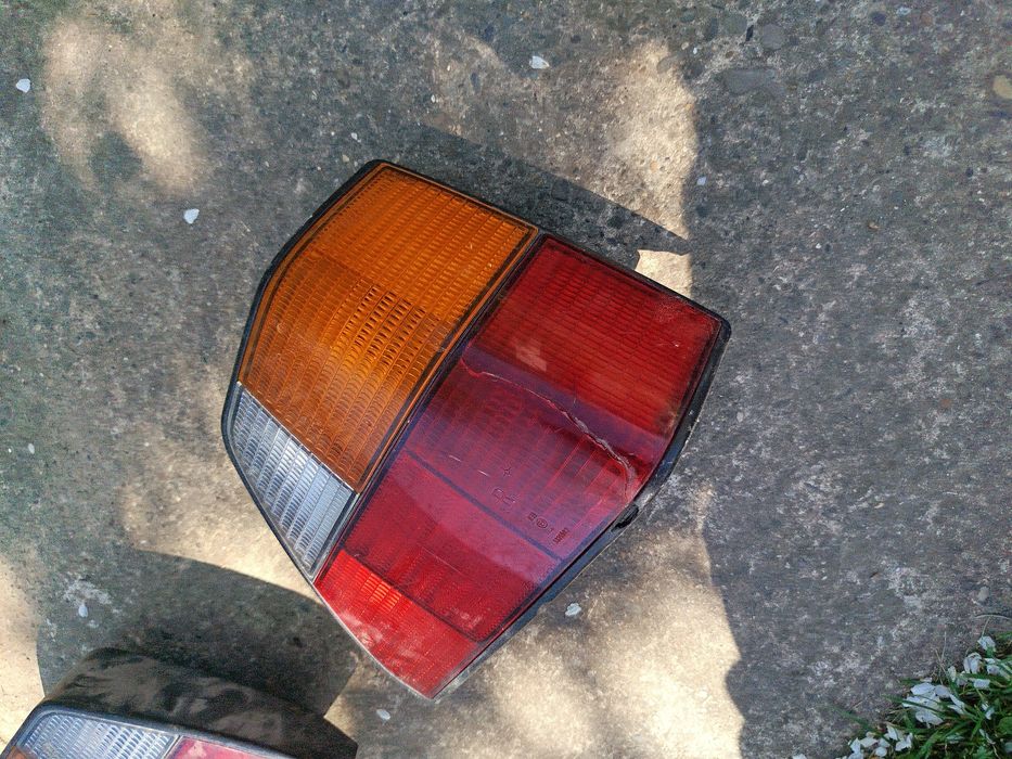 Задні Фанарі  гольф 2
