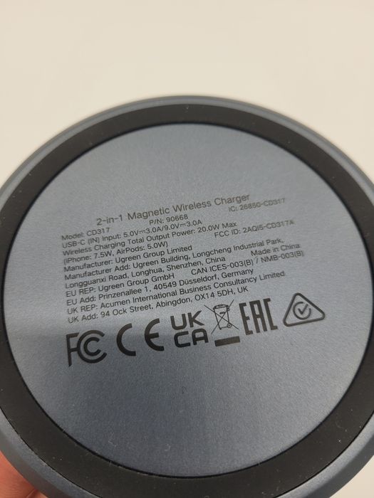Ugreen Cd317 2w1 Stacja Ładująca Ładowarka Indukcyjna