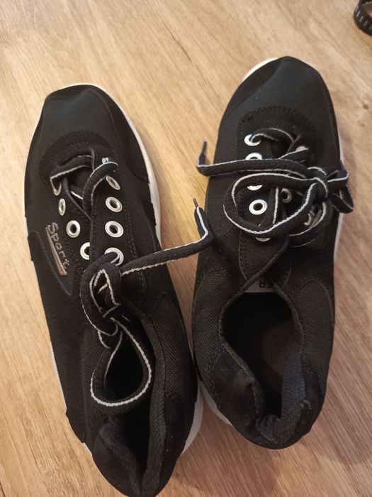 Buty sportowe damskie roz 39