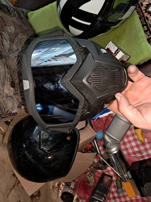 Подам шлем с Маской