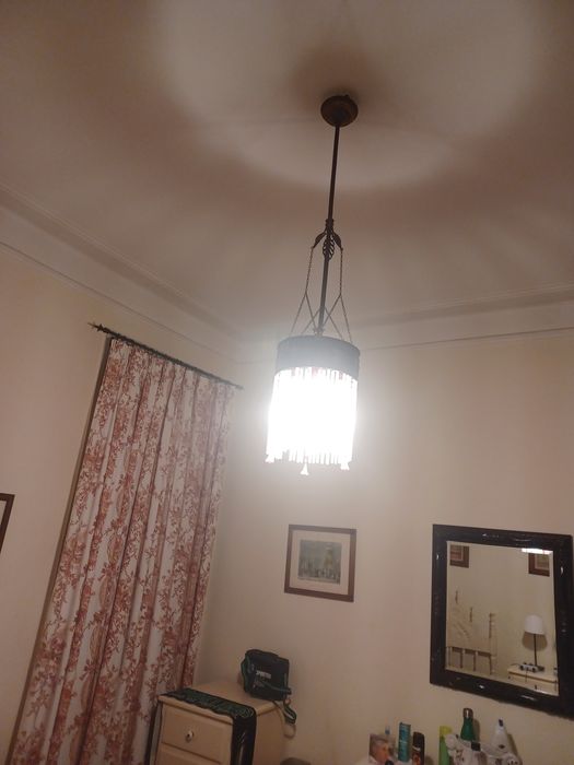 Candeeiro de tecto antigo