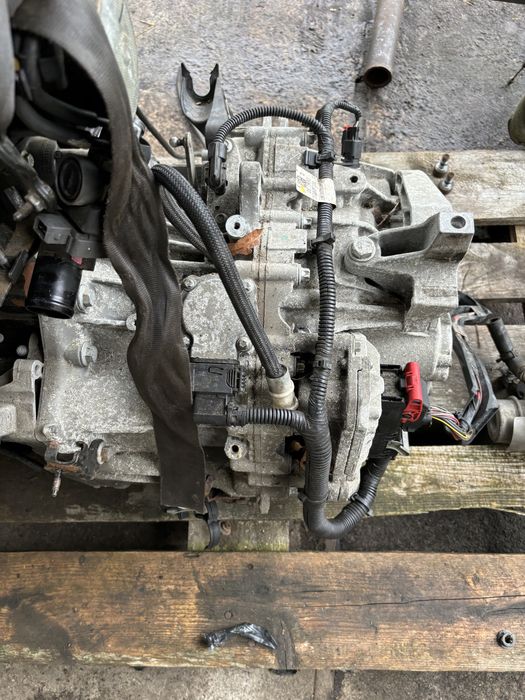 Коробка робот EDC DC4 000 001 Renault Megane 3