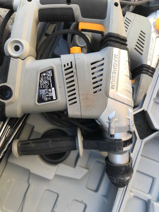 Перфоратор Titan TTB 653 SDS 1500 Вт 8 Дж з Англії