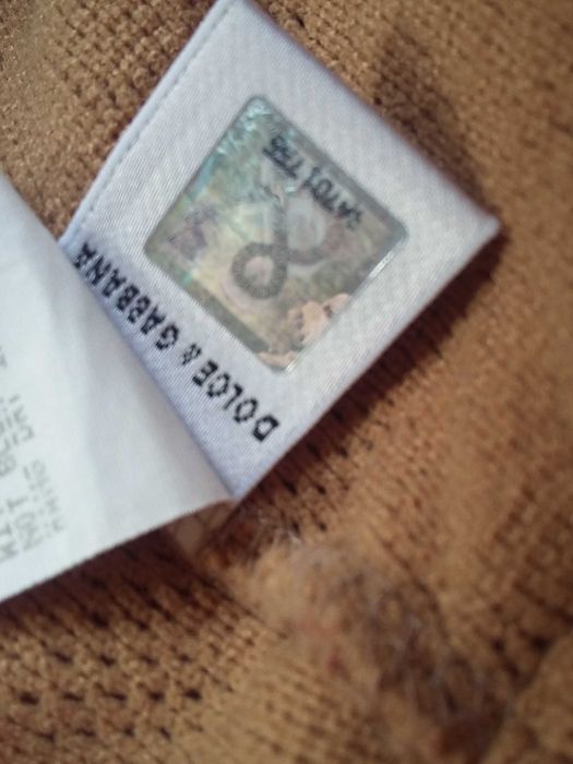 Śliczny krótki sweterek D&G. Dolce & Gabbana. Oryginalny. Stan idealny