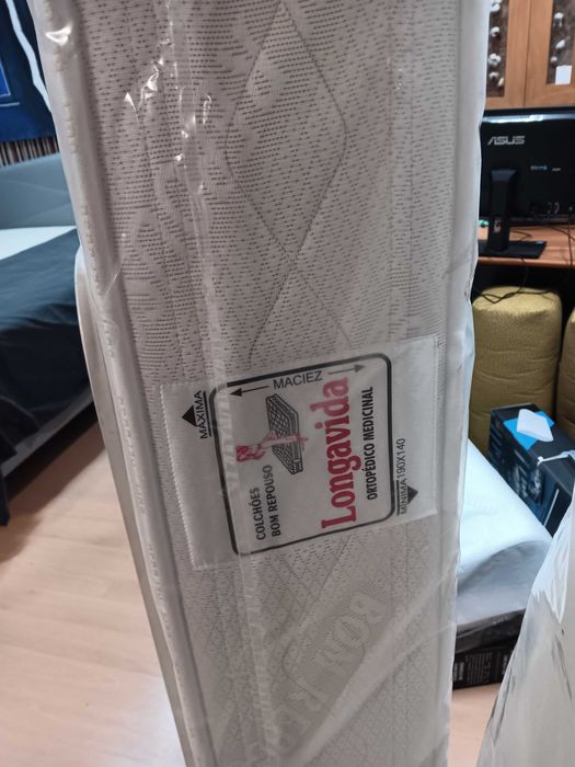 Colchão Medicinal 183 x 133 NOVO