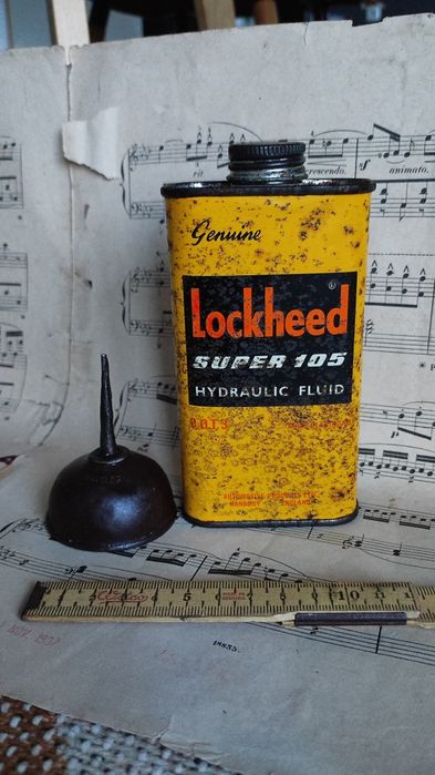 Almotolias Antigas - Latas de Óleo Vintage