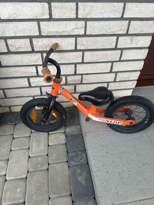 Rowerek biegowy pomaranczowy