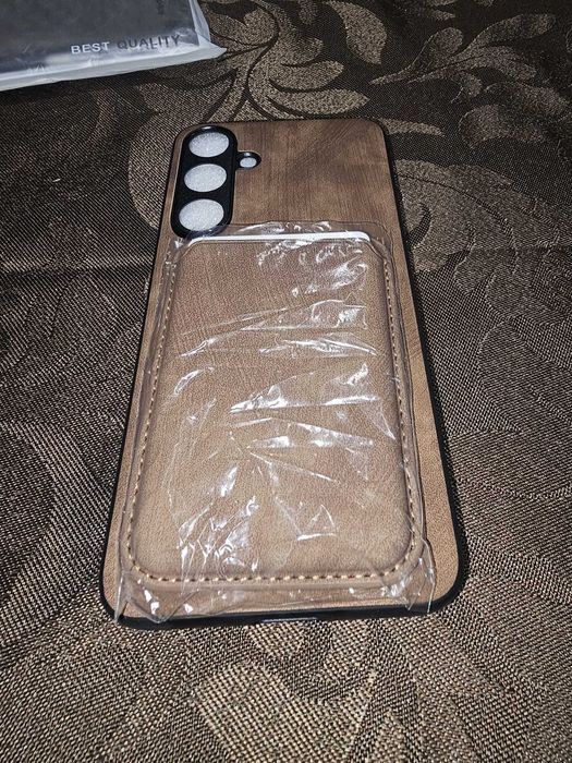 Capa Premium para Samsung Galaxy S24 Plus + Carteira Magnética (Nova)
