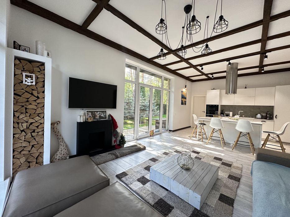 Оренда будинку в передмісті Києва