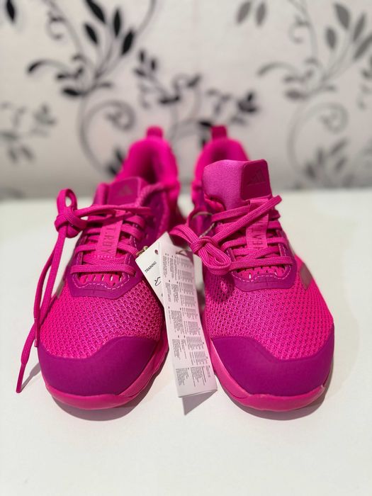 Кросівки жіночі тренувальні Adidas Dropset 3 Training Shoes, 36.5р.