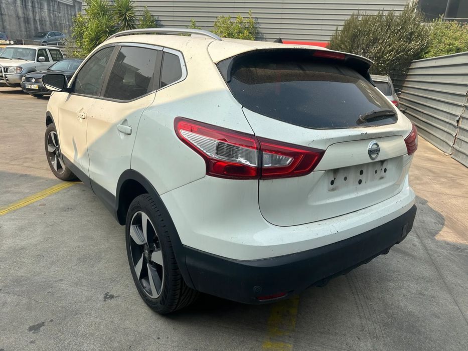 NISSAN QASHQAI 1.6 DCI TEKNA 130 CV DE 2017 (CENTRO DE ABATE)