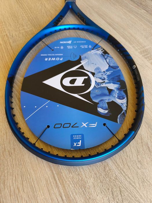 Rakieta tenisowa dunlop FX 700, nowa , rączka 2 , waga 265g r