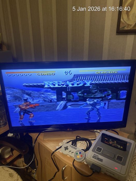 Konsola Super Nintendo SNES