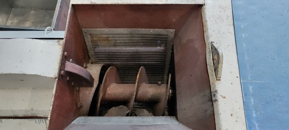 Prensa contínua FAS 5tn/h massa fermemtada